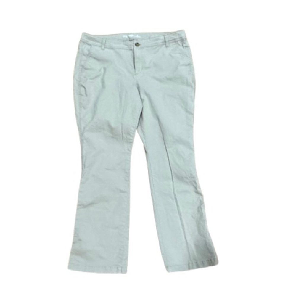 Old Navy Bootcut Khakis 16